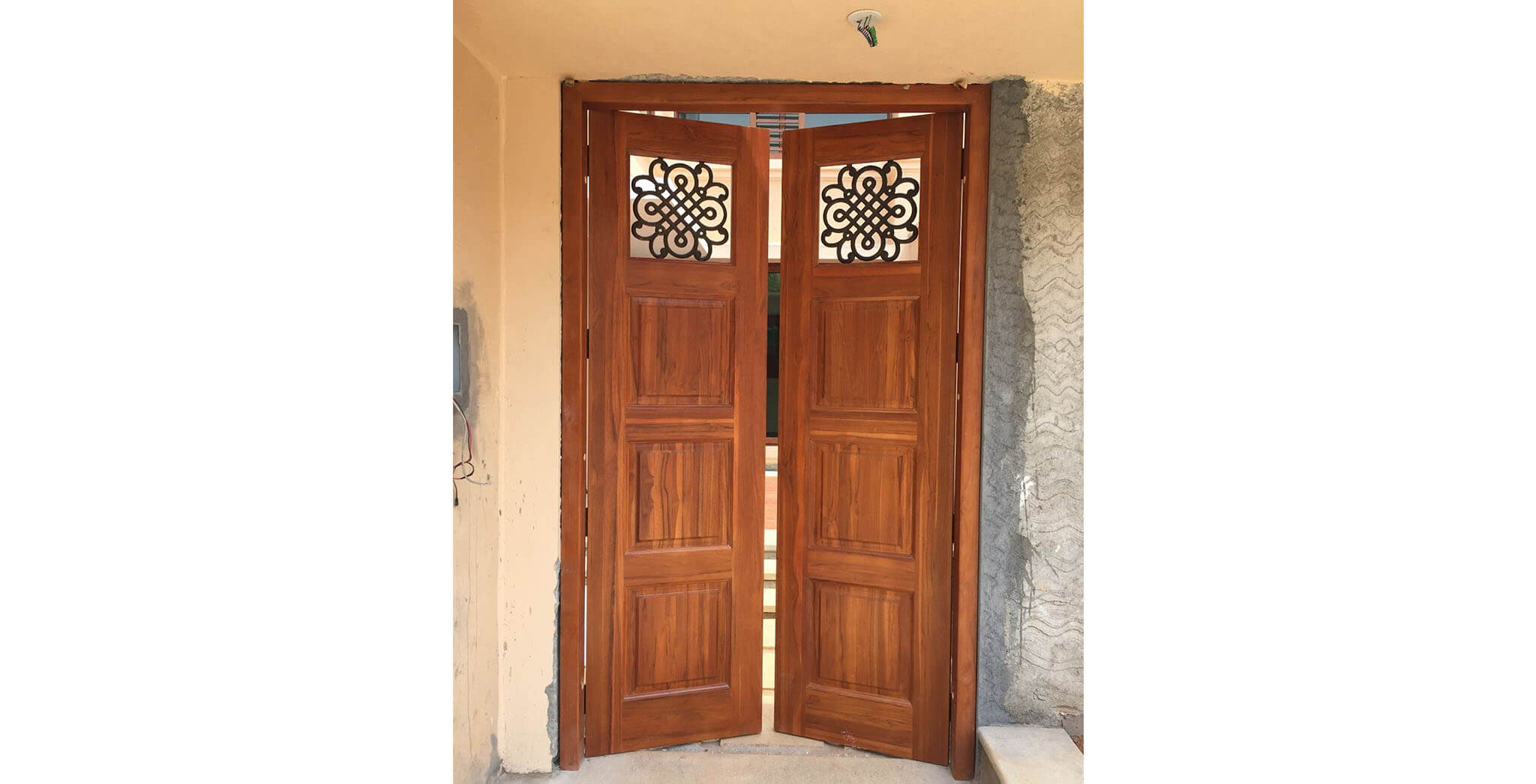 Apr 2019 - Entrance door fixing work-in-progress