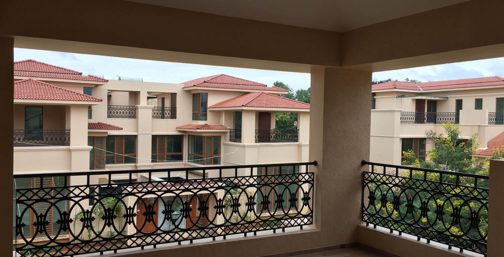 Aug 2019 - Villas: Finishing work-in-progress