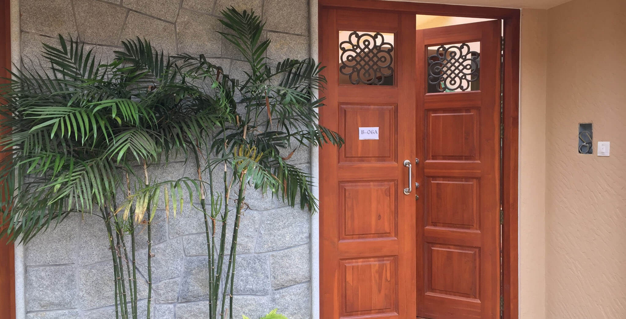 Aug 2019 - Villas: Finishing work-in-progress