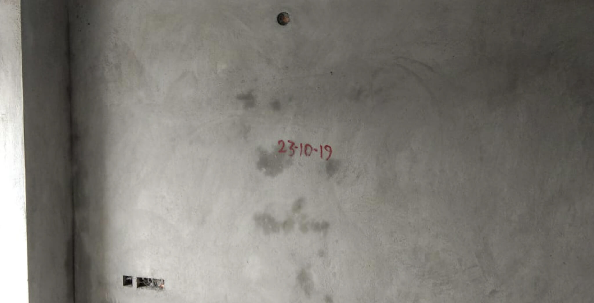 Nov 2019 - Tower F: Plastering work-in-progress.