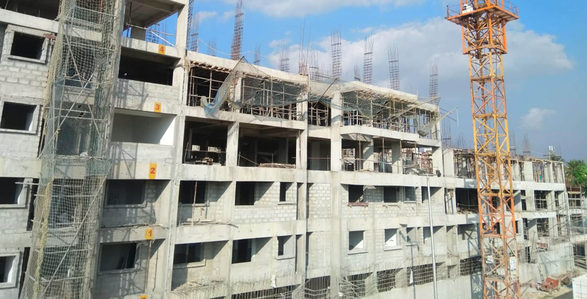 Jan 2020 - Tower-E: Wing O—Terrace slab completed; Wing J and P—4th floor slab work completed.