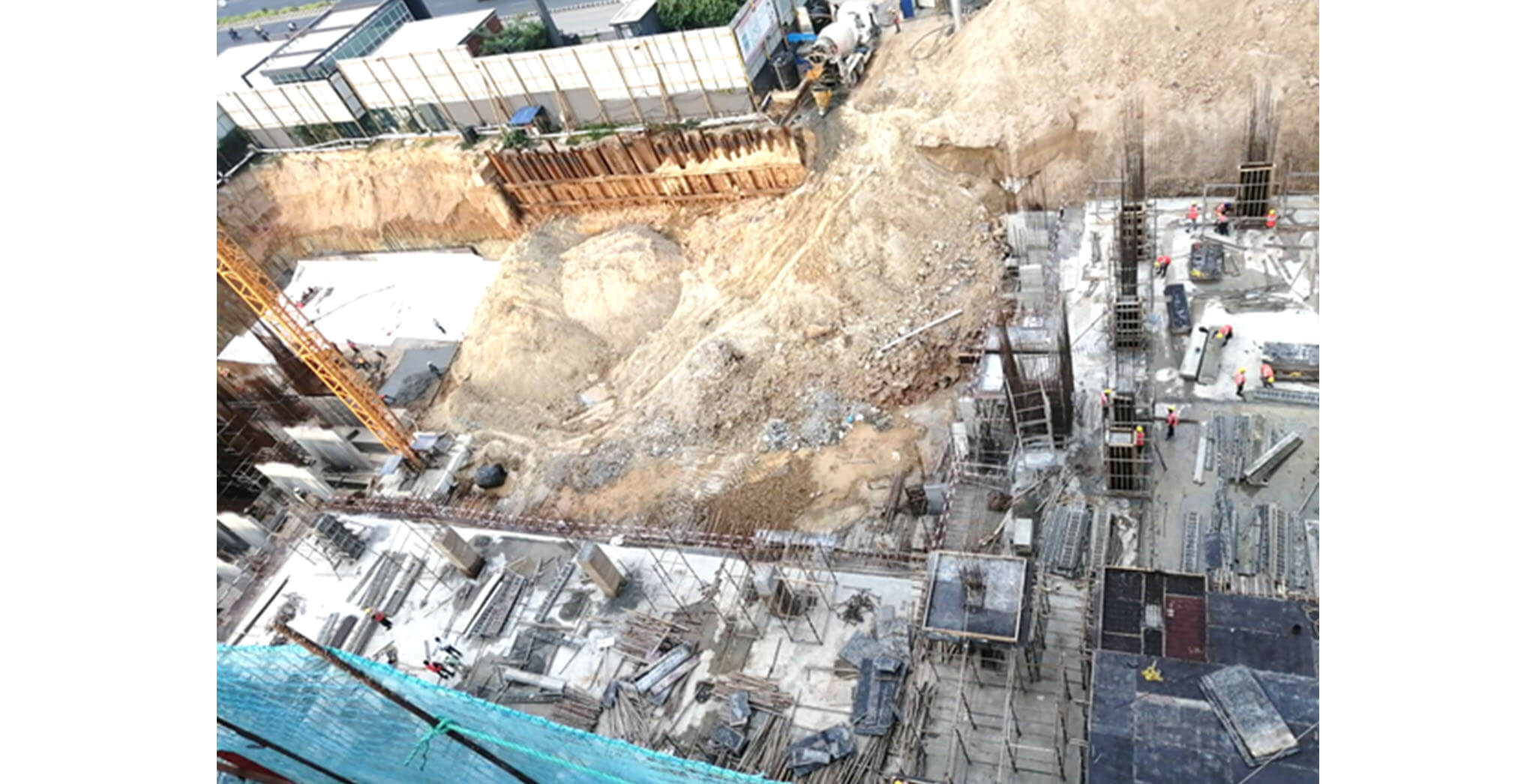 Jun 2021 - Tower A4: Excavation and raft work is in progress