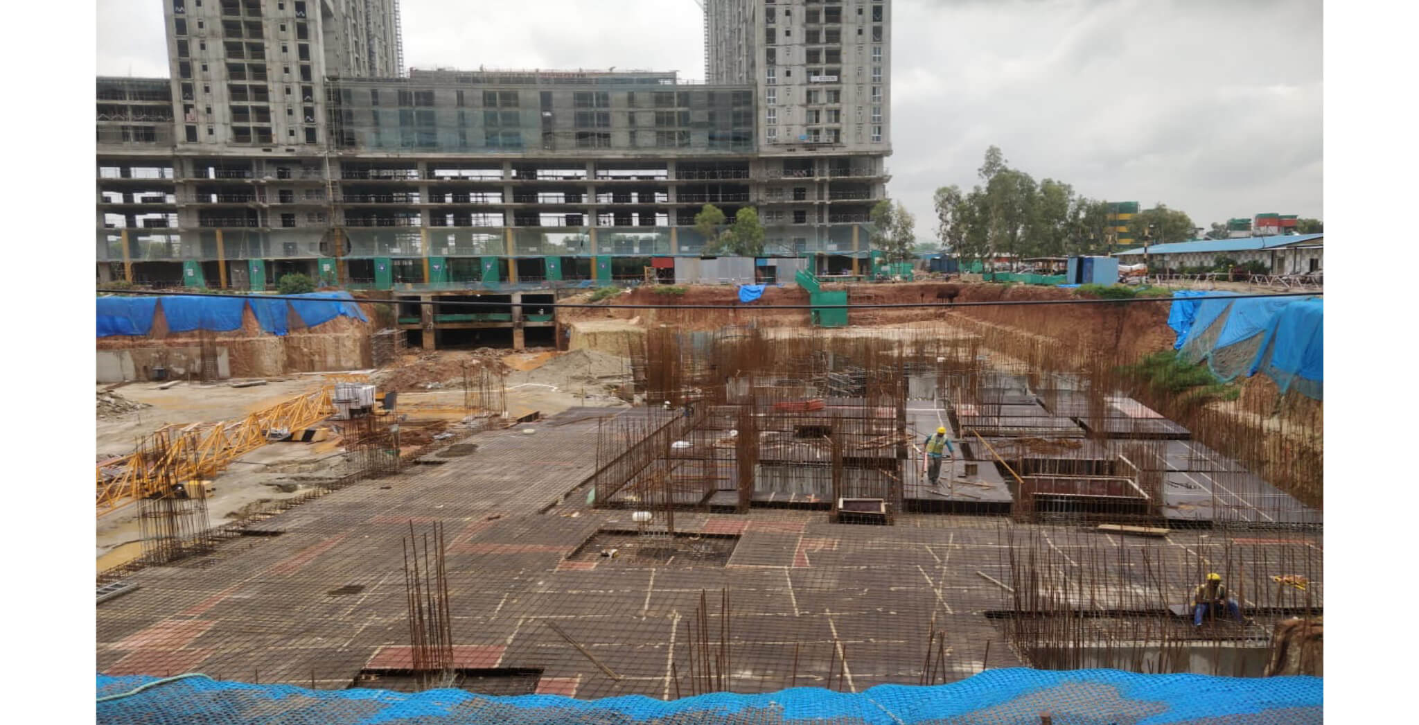 Aug 2021 - Paradise: Tower F, B1- level Slab decking in progress