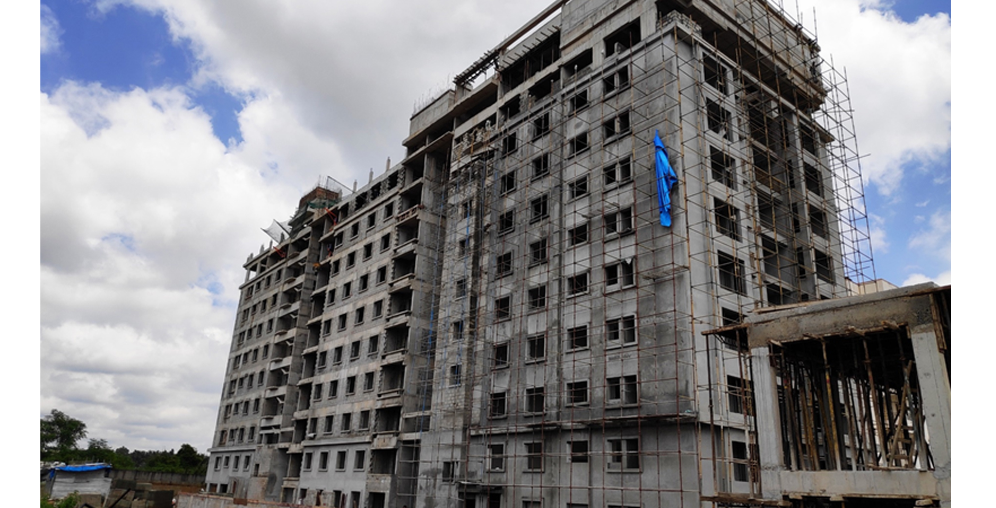 Aug 2022 - External Plastering (2f -8f) in progress