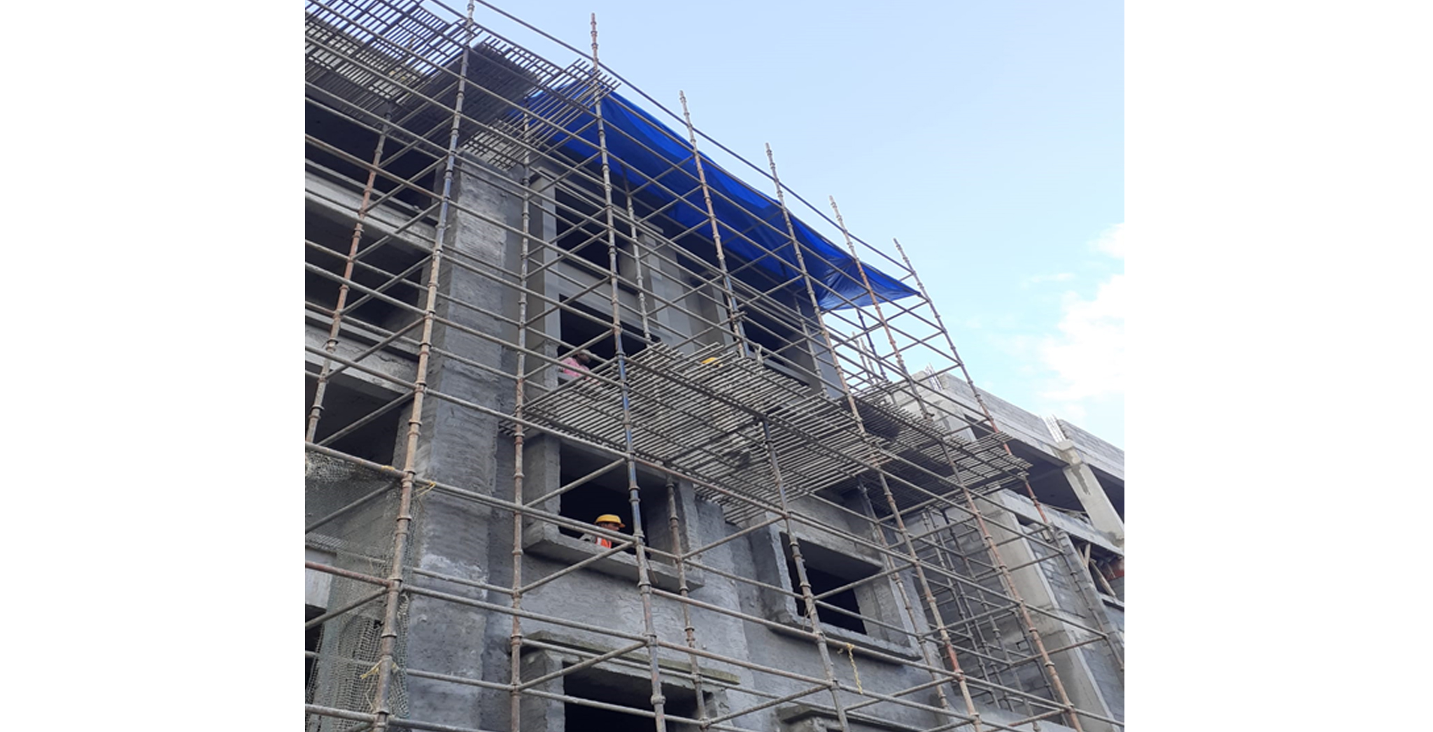 Aug 2022 - Block D: Front side external plastering WIP