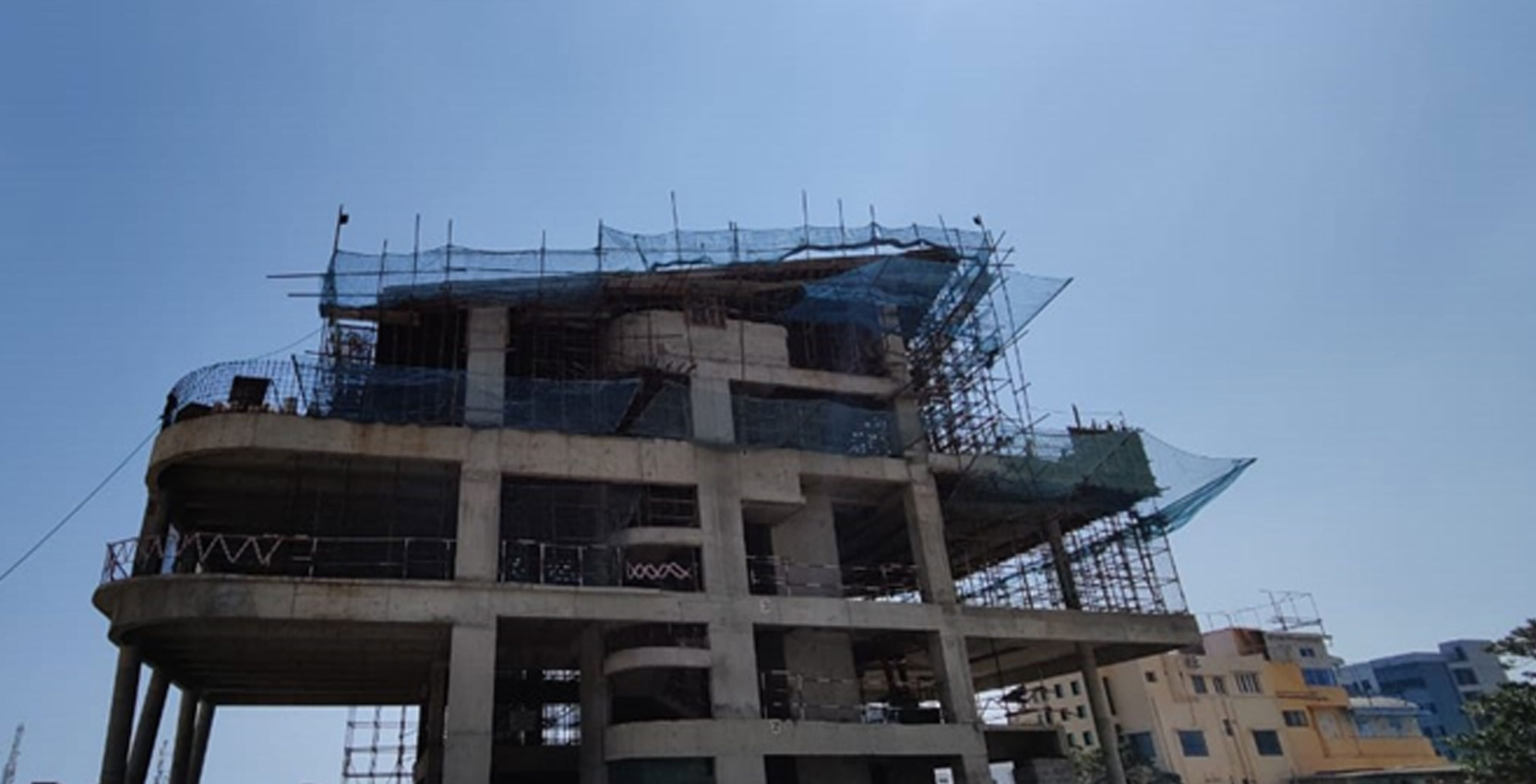 Dec 2022 - Club House: Parabolic Roof Work Completed