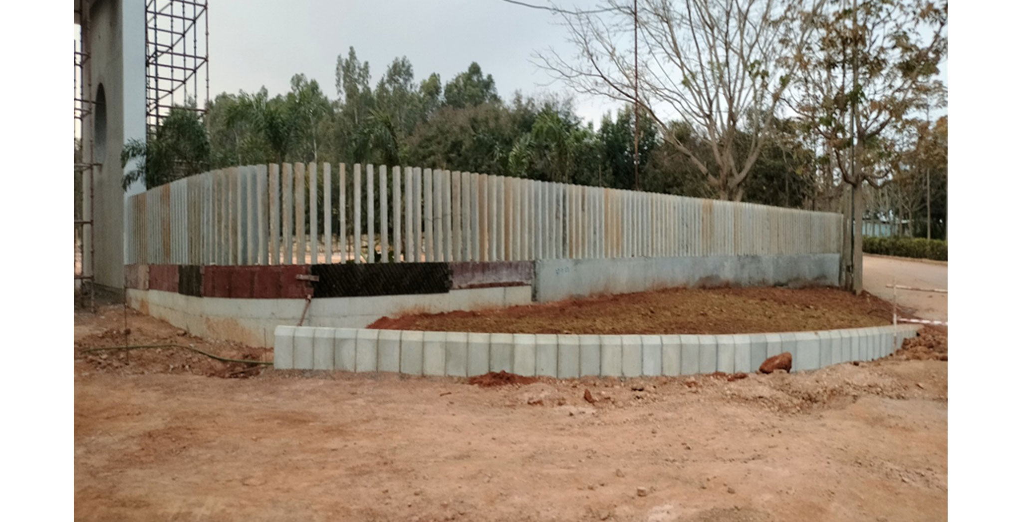Dec 2022 - Entrance Fins Type compound wall completed
