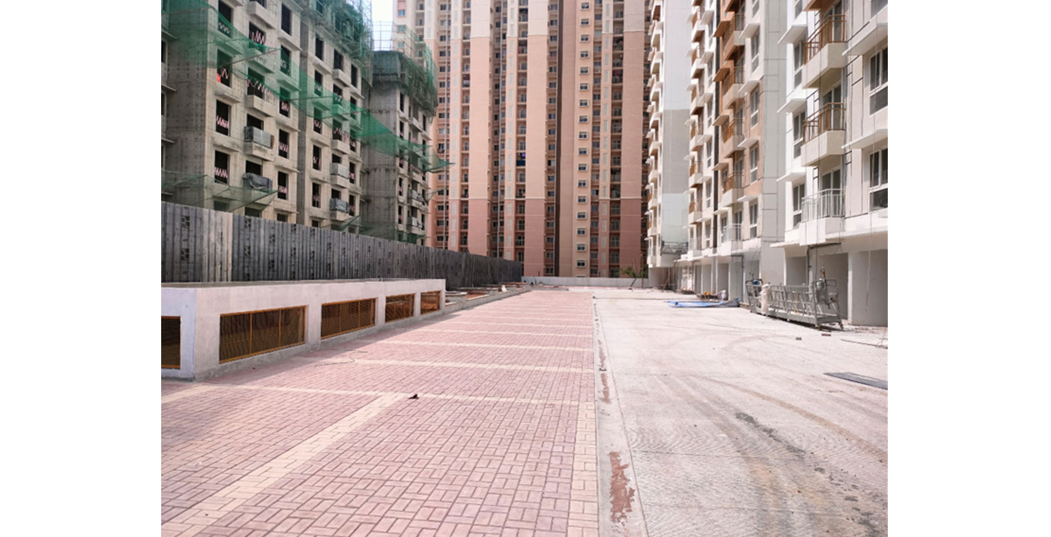  Emerald East face (between E and D tower) driveway and car parking work is completed - Status Images 19