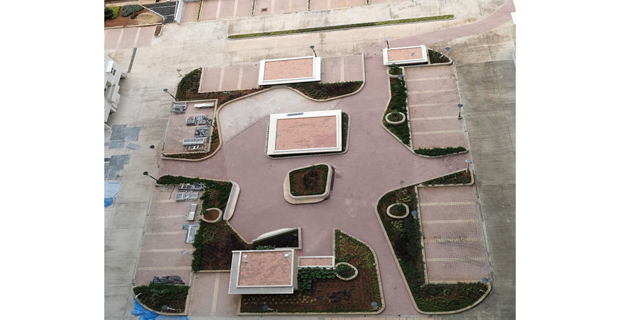  Emerald Podium Central Courtyard Area Hardscape and Softscape WIP - Status Images 20