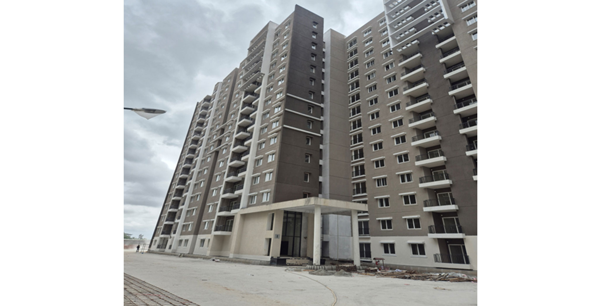 Jul 2025 -  Brigade Ivory Phase 1 Block I External Texture Paint Completed