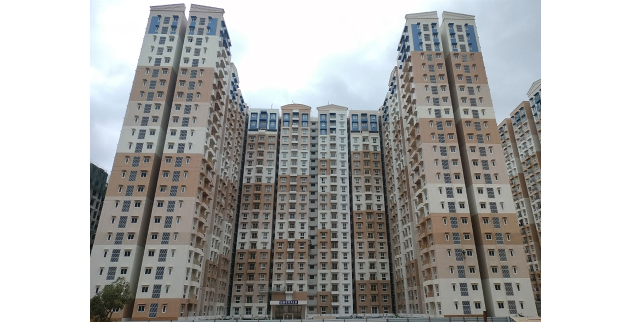  Emerald Overall View - Structure completed - Status Images 24