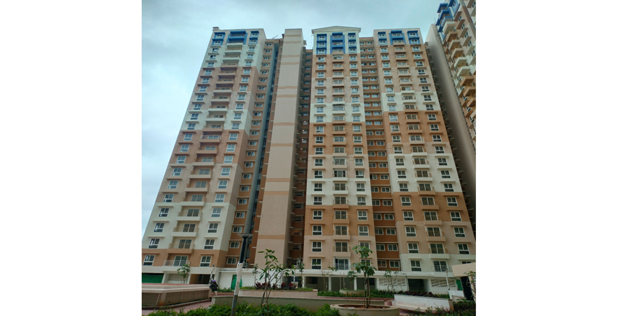  Emerald East Wing - Status Images 25