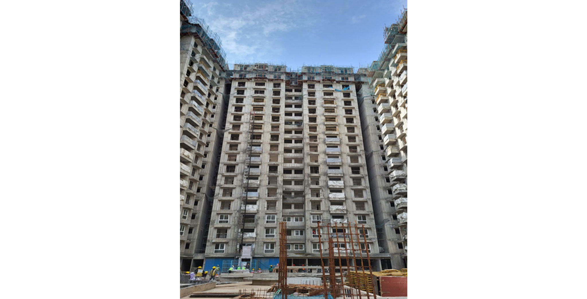  Aurum Wing B - Pour 3 -19th floor slab concrete completed. Pour 4 - 19th floor slab reinforcement in progress - Status Images 1
