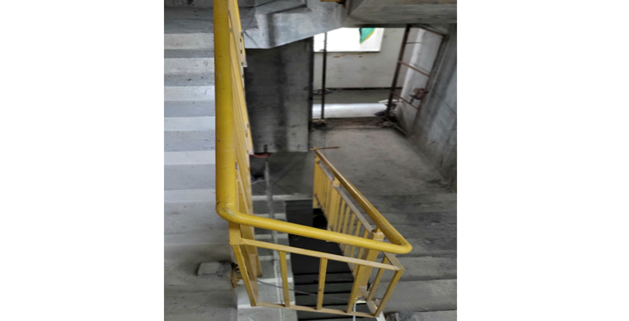  Aurum Staircase railing work in progress - Status Images 10