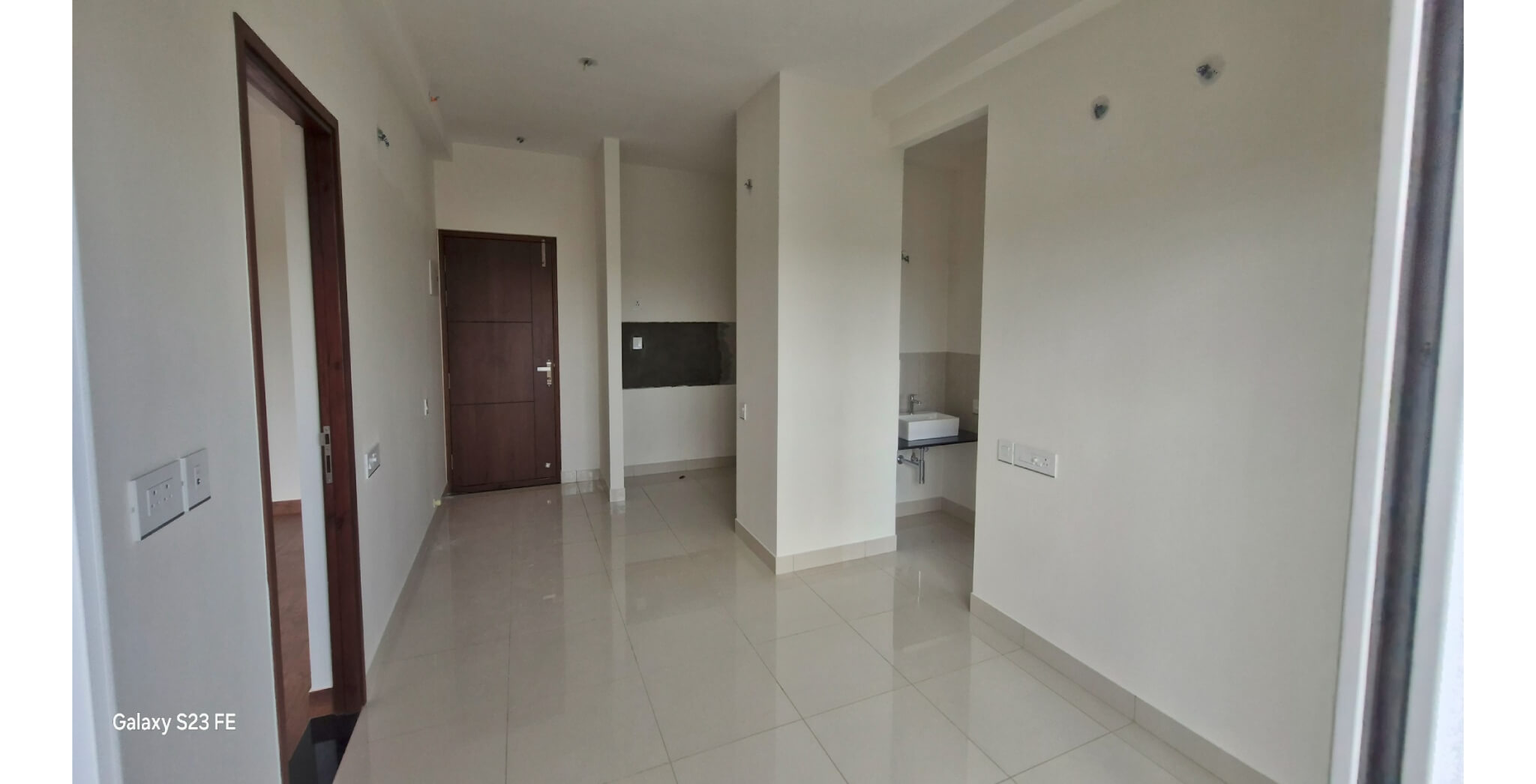 Brigade Valencia Cielo: Internal Painting in Progress - Oct 2025