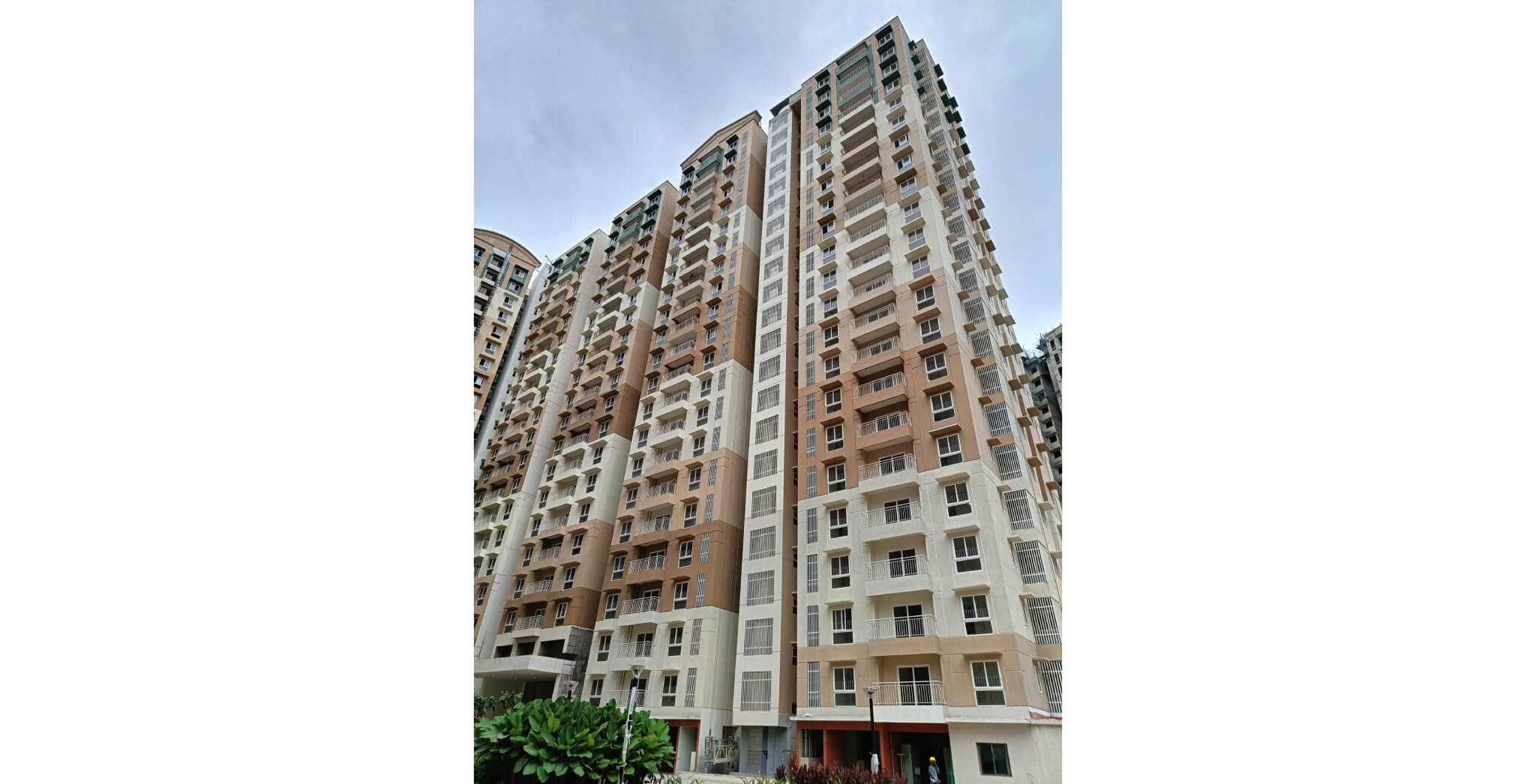  Wing C - Above Terrace floor level painting work in progress - Status Images 3