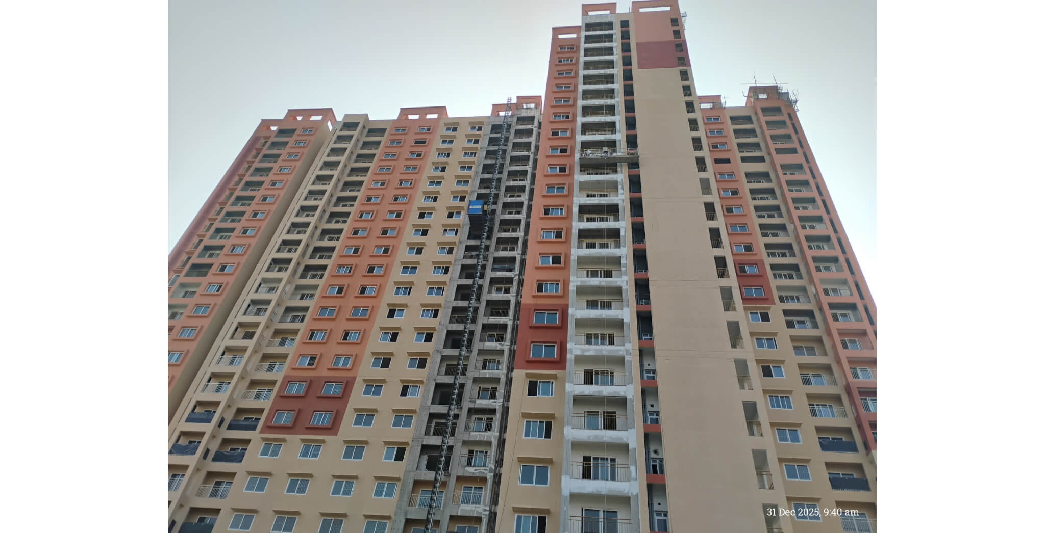 Brigade Valencia Cielo: External Painting in Progress - Dec 2025