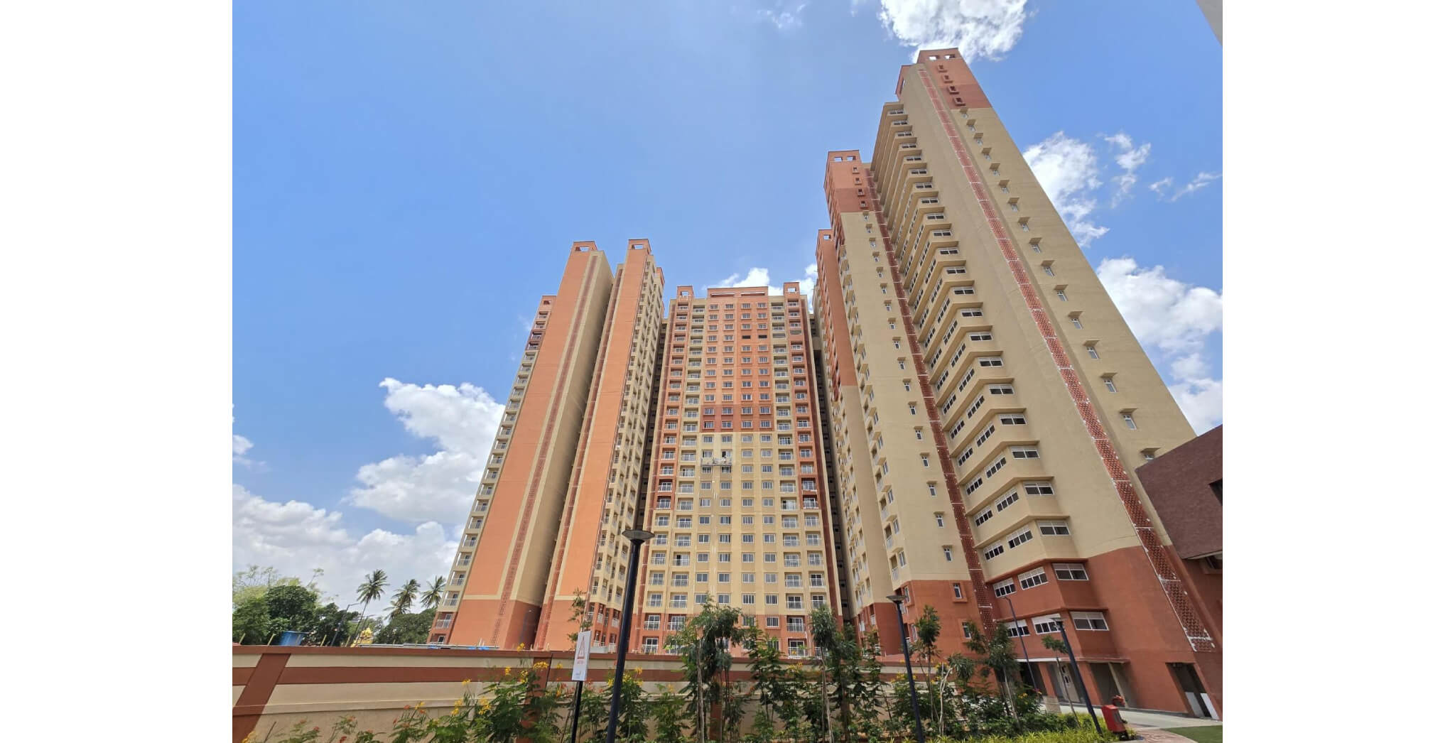 Brigade Valencia Cielo: External View - Aug 2026